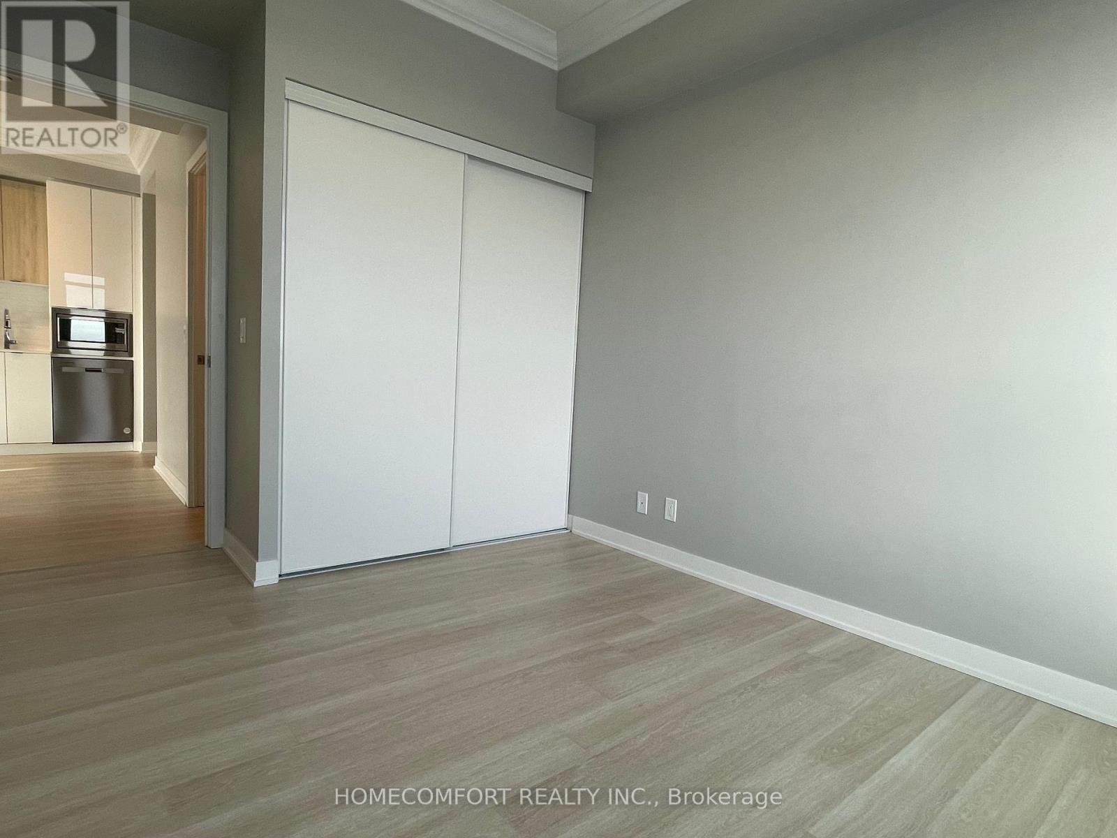 3302 - 30 Upper Mall Way, Vaughan, ON - Indoor Photo Showing Other Room