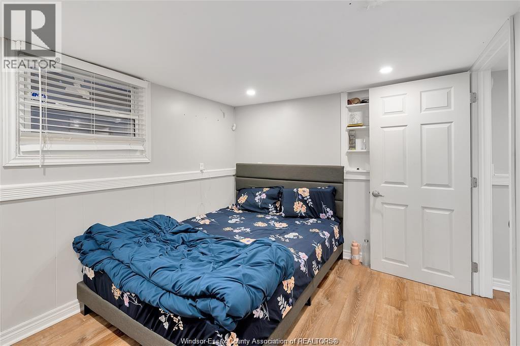 3175 Virginia Park Avenue, Windsor, ON - Indoor Photo Showing Bedroom
