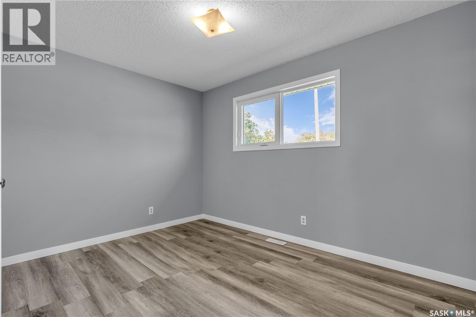 325 Riverside Drive, St. Louis, SK - Indoor Photo Showing Other Room