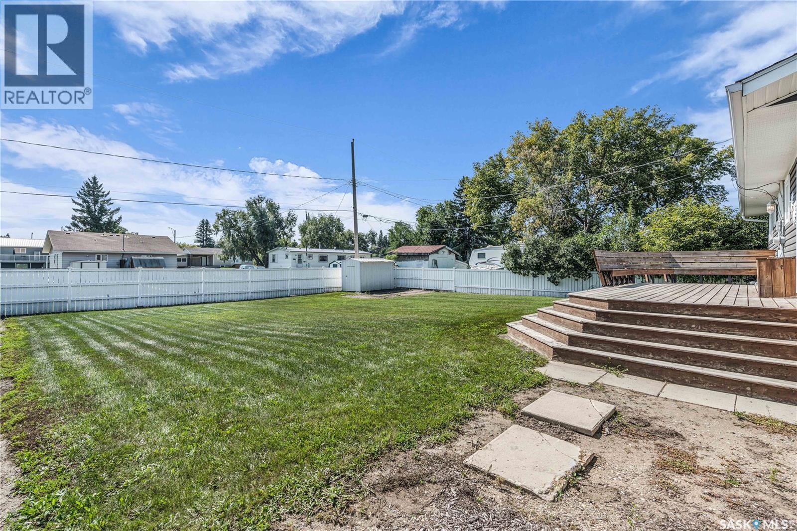325 Riverside Drive, St. Louis, SK - Outdoor