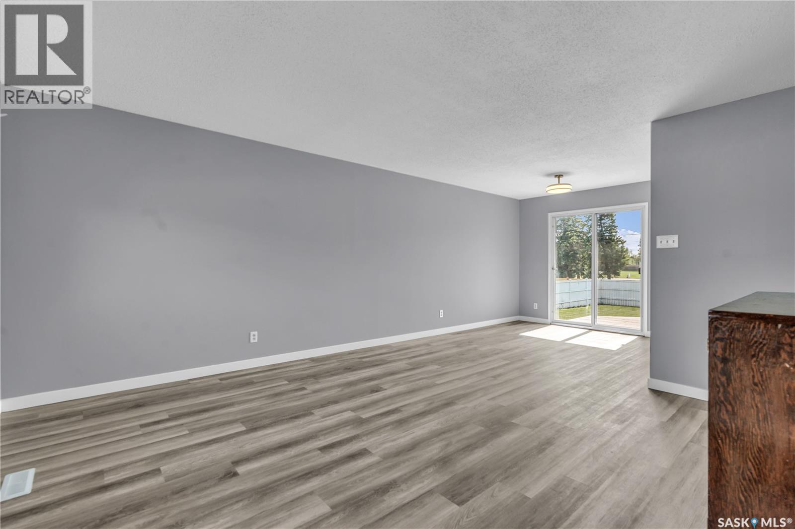 325 Riverside Drive, St. Louis, SK - Indoor Photo Showing Other Room