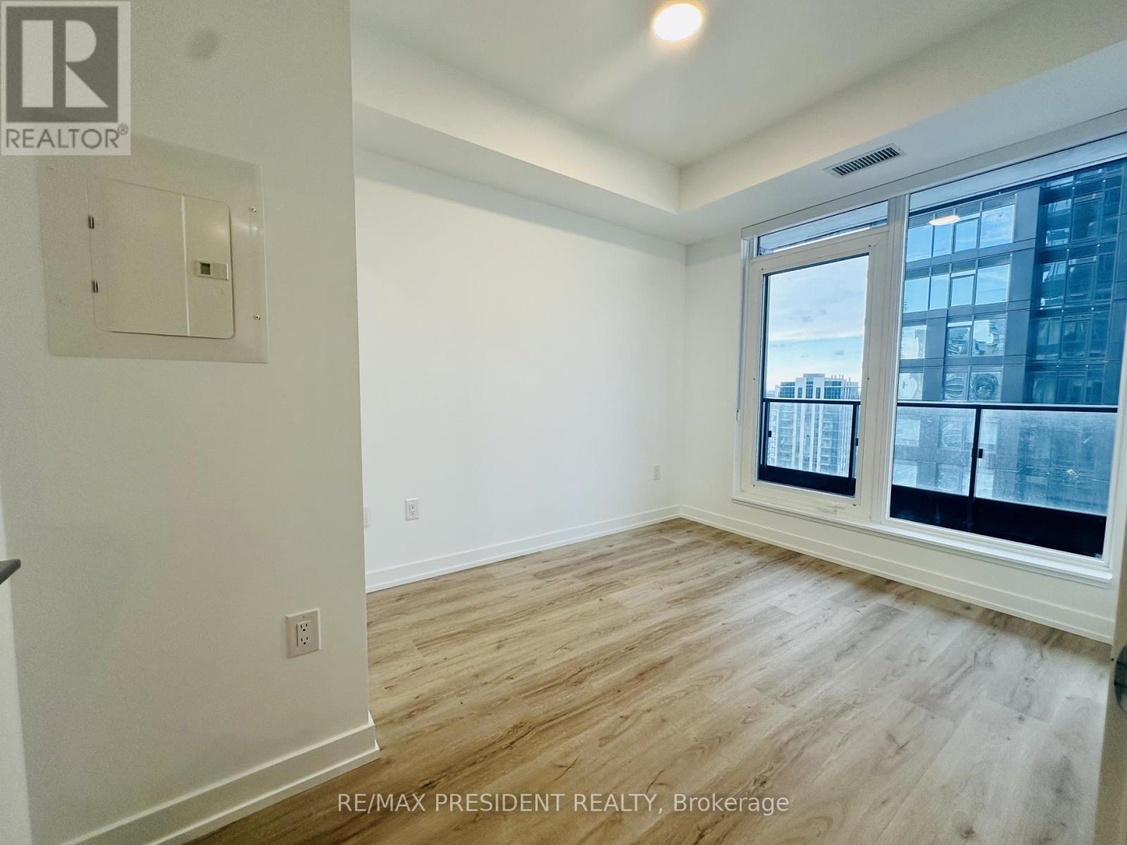 # 2311 - 395 Square One Drive, Mississauga, ON - Indoor Photo Showing Other Room