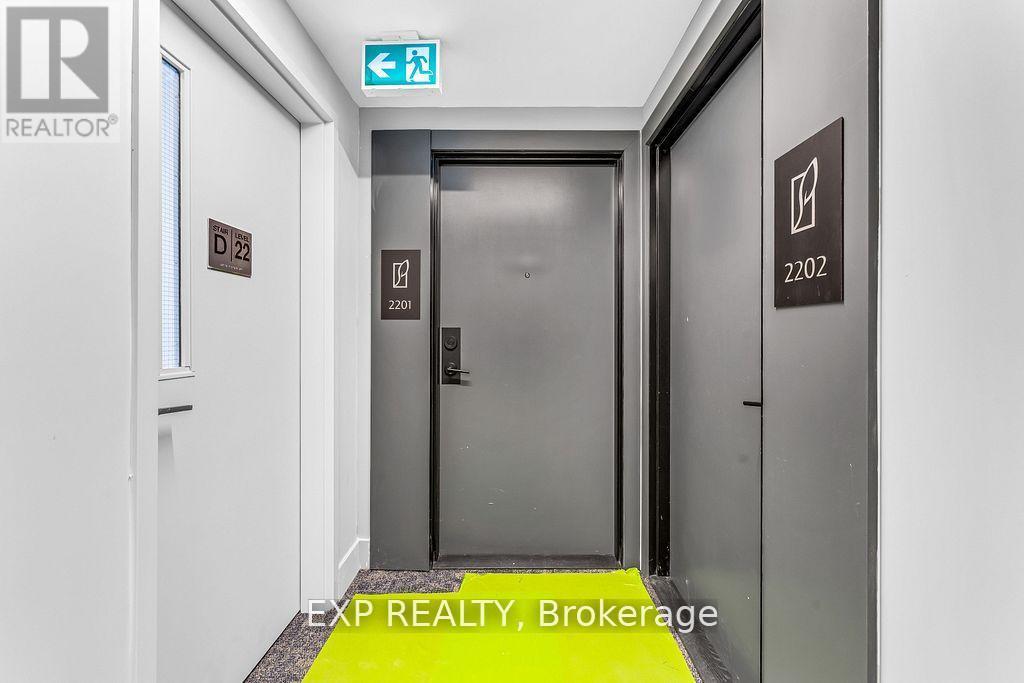 2201 - 4130 Parkside Village Drive, Mississauga, ON - Indoor Photo Showing Other Room