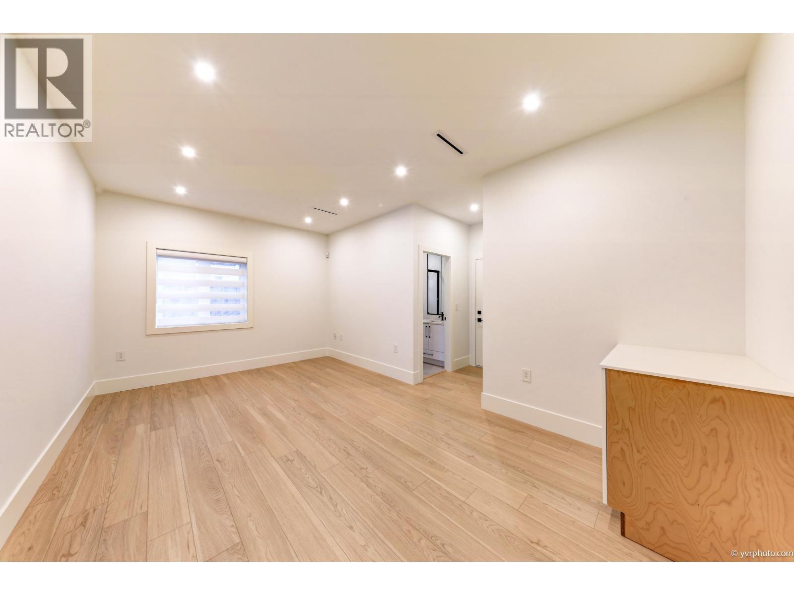 Ground Level-104Xx Williams Road, Richmond, BC - Indoor Photo Showing Other Room