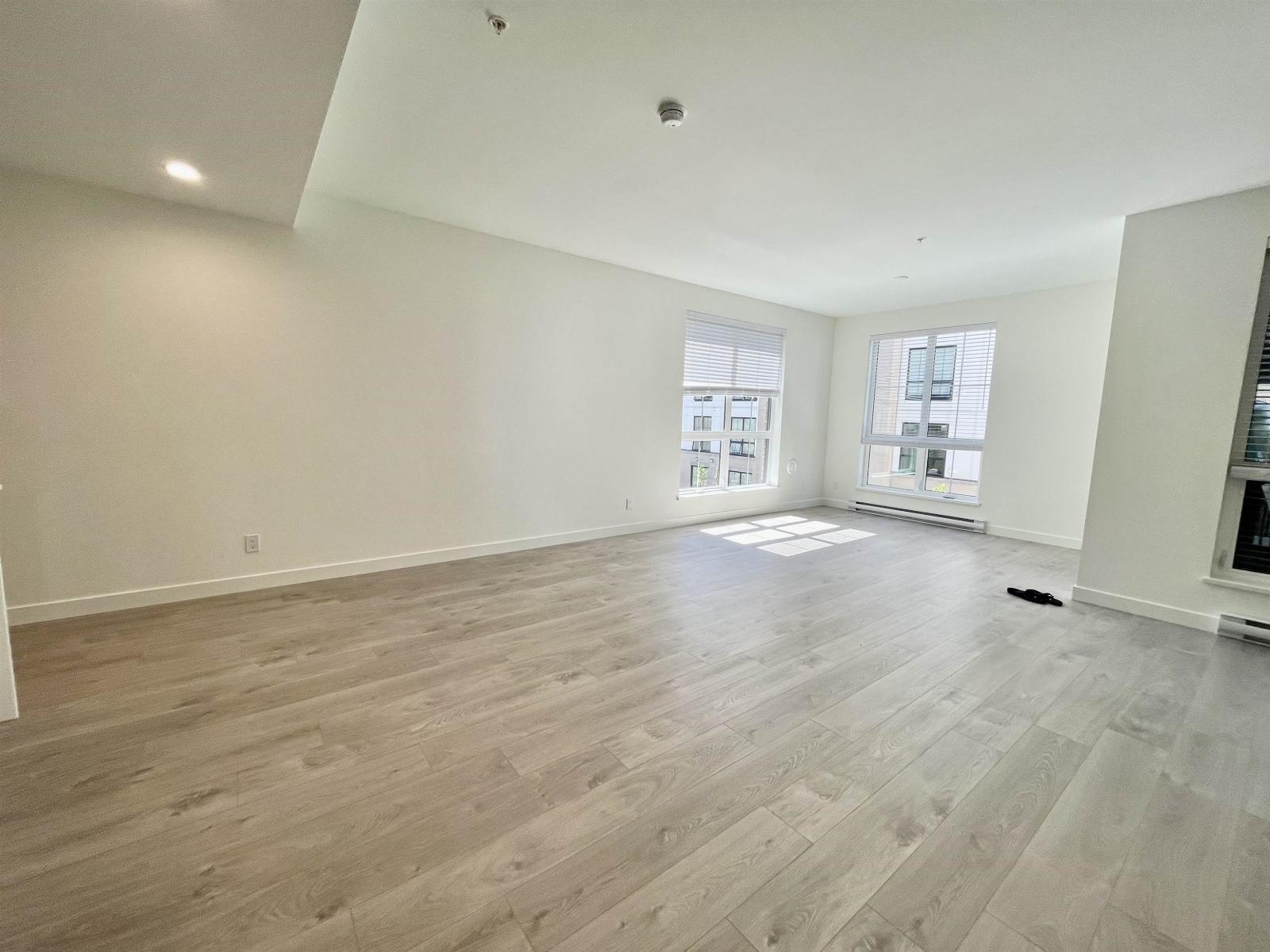 216 8379 201 Street, Langley, BC - Indoor