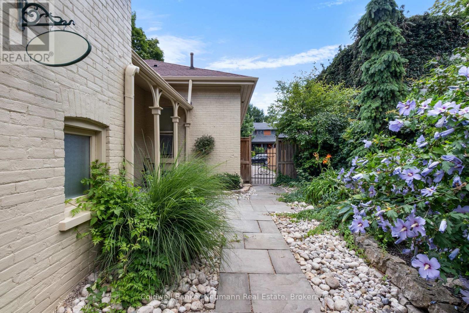 41 Liverpool Street, Guelph (Downtown), ON - Outdoor