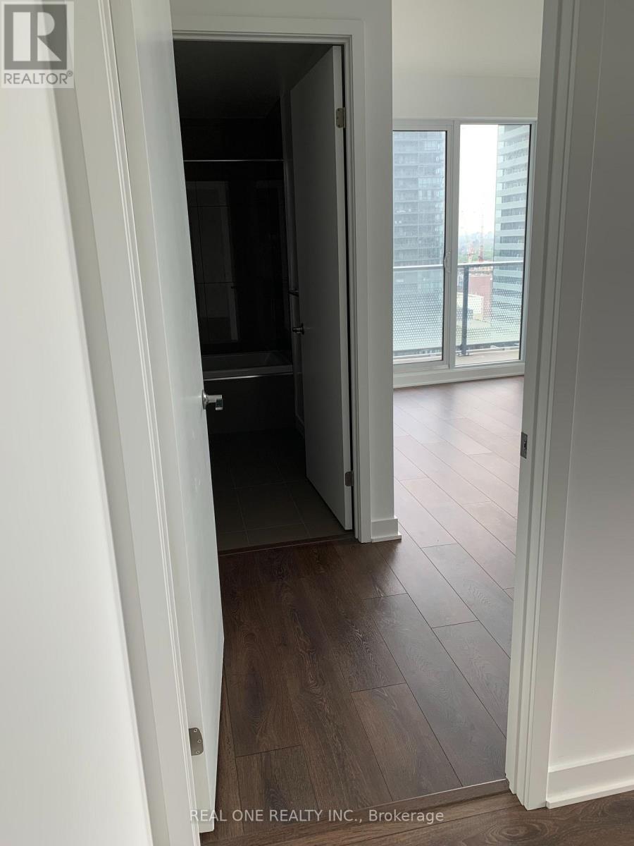 2905 - 125 Blue Jays Way, Toronto, ON - Indoor Photo Showing Other Room