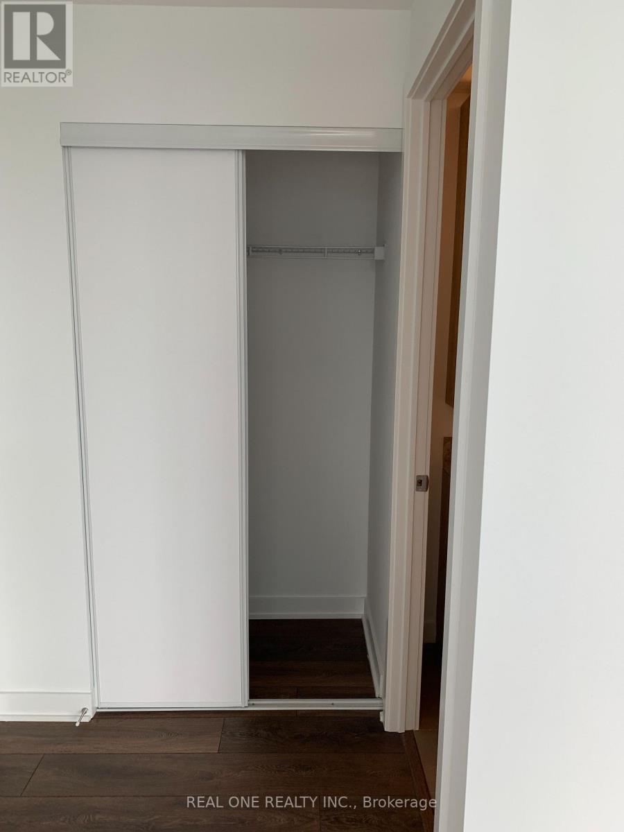 2905 - 125 Blue Jays Way, Toronto, ON - Indoor Photo Showing Other Room