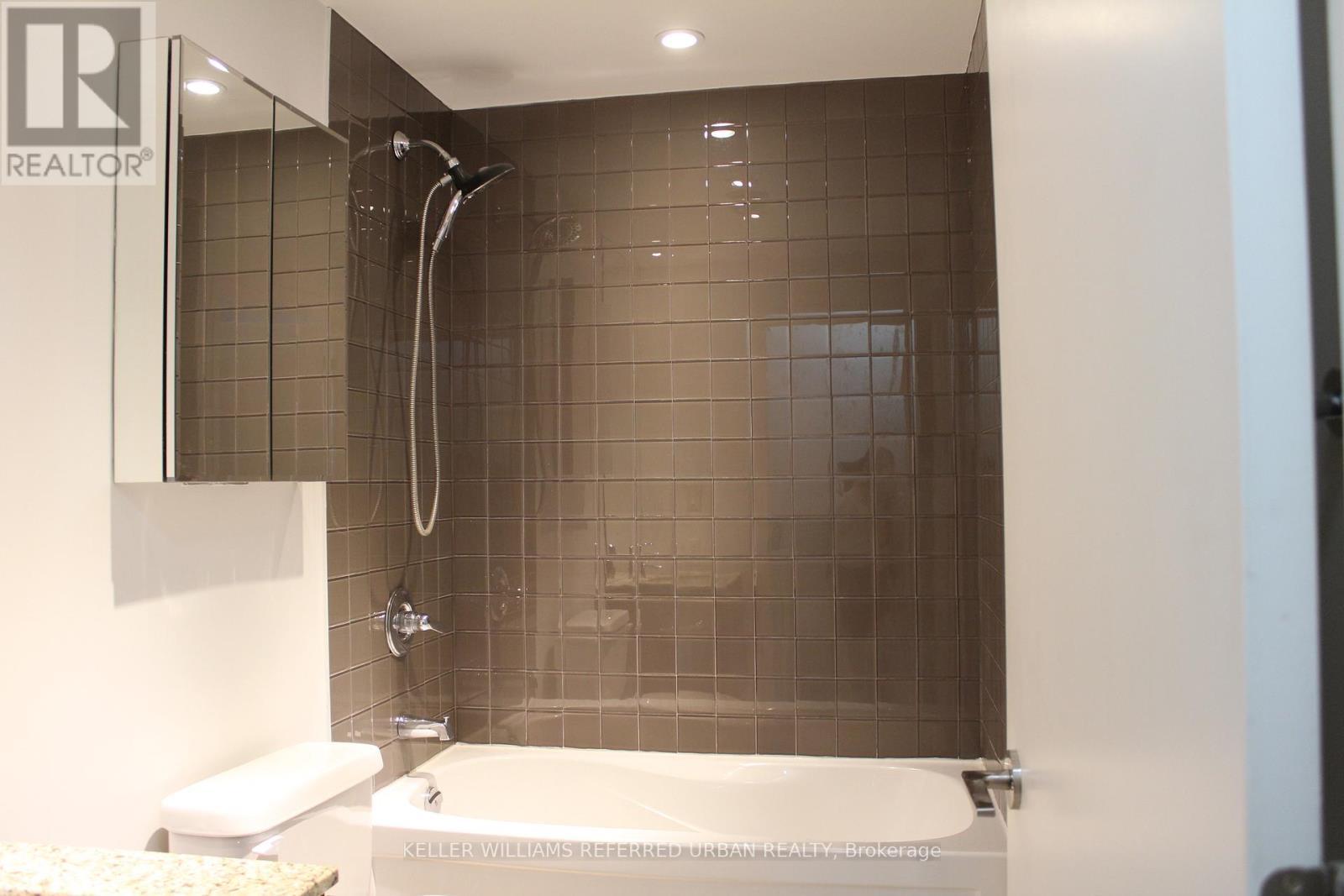 622 - 33 Mill Street, Toronto, ON - Indoor Photo Showing Bathroom