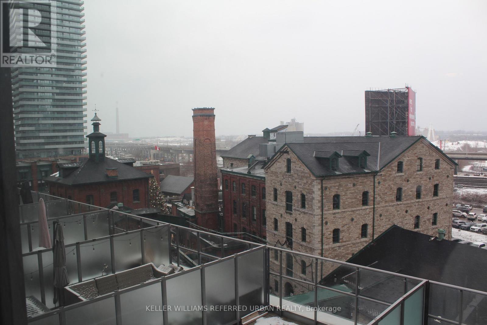 622 - 33 Mill Street, Toronto, ON - Outdoor