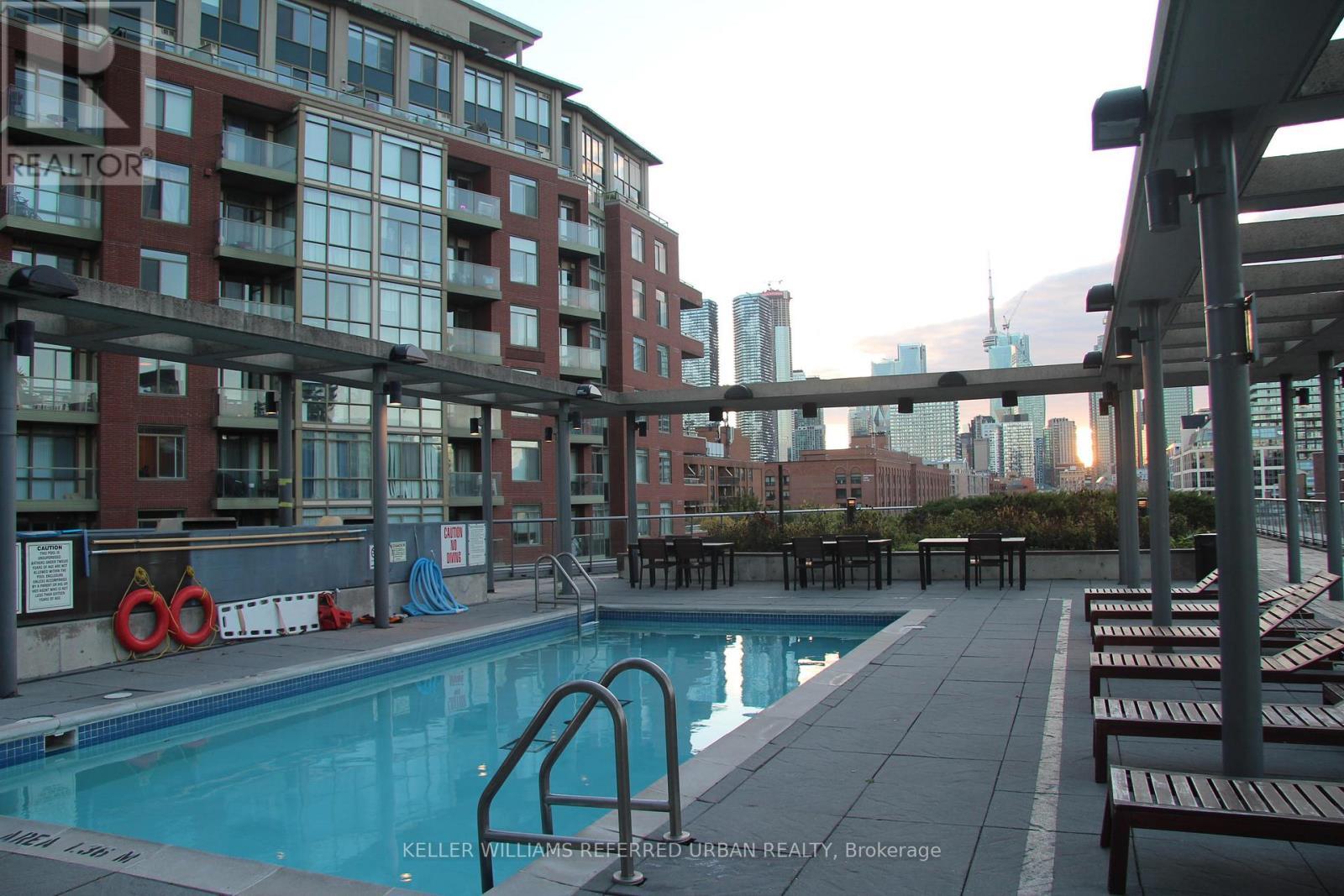 622 - 33 Mill Street, Toronto, ON - Outdoor With In Ground Pool
