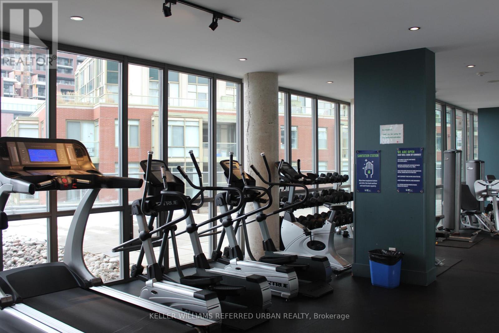 622 - 33 Mill Street, Toronto, ON - Indoor Photo Showing Gym Room