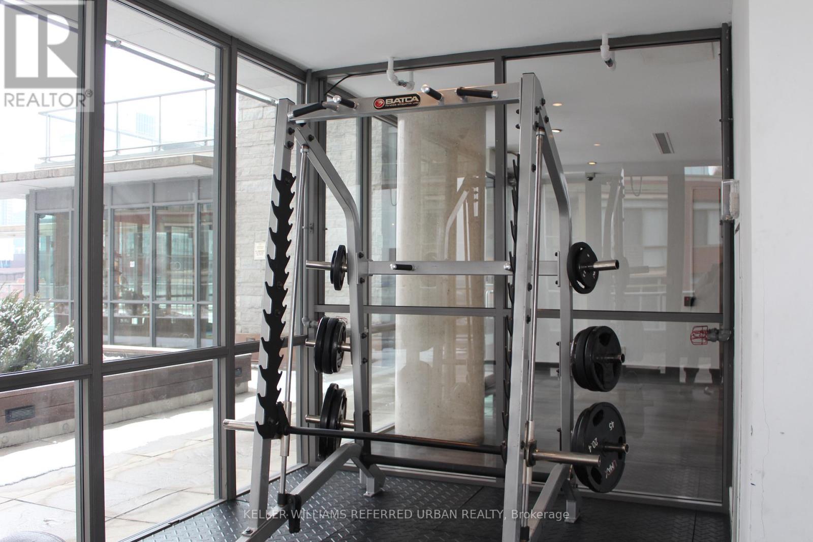 622 - 33 Mill Street, Toronto, ON - Indoor Photo Showing Gym Room