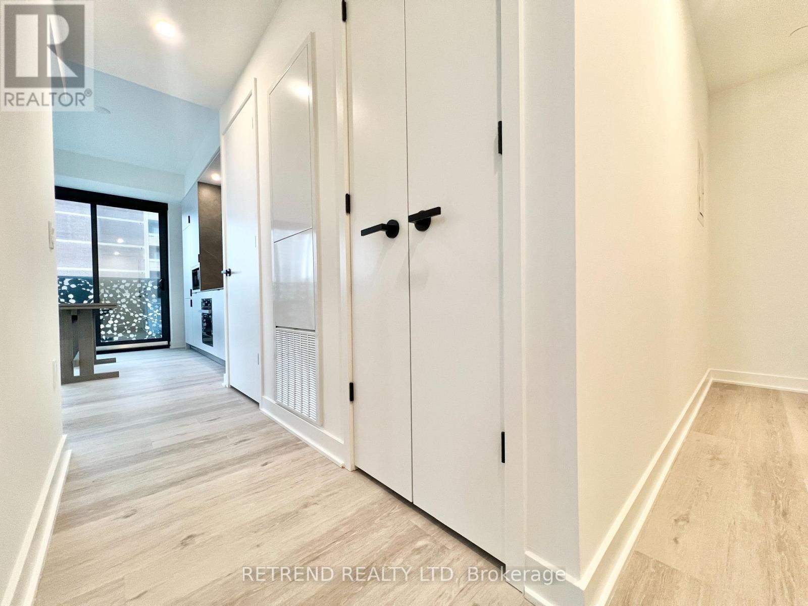 1912 - 55 Charles Street E, Toronto, ON - Indoor Photo Showing Other Room