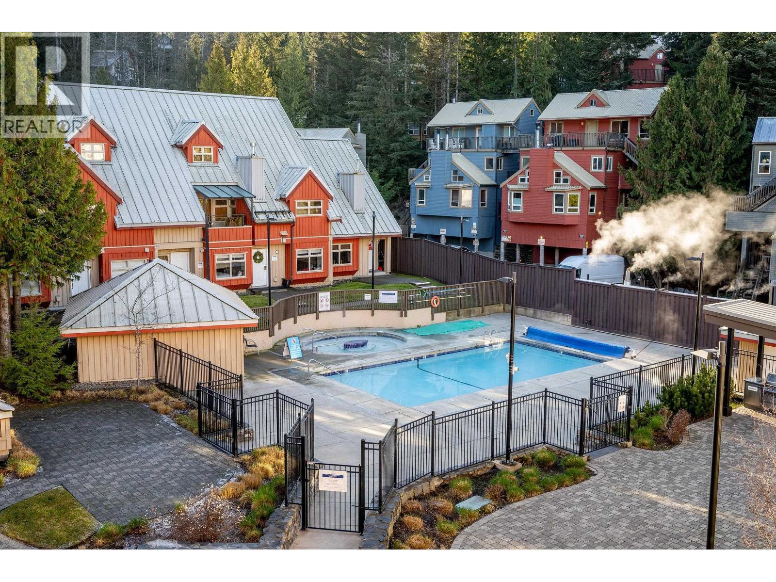 322 2050 Lake Placid Road, Whistler, BC - Outdoor With In Ground Pool