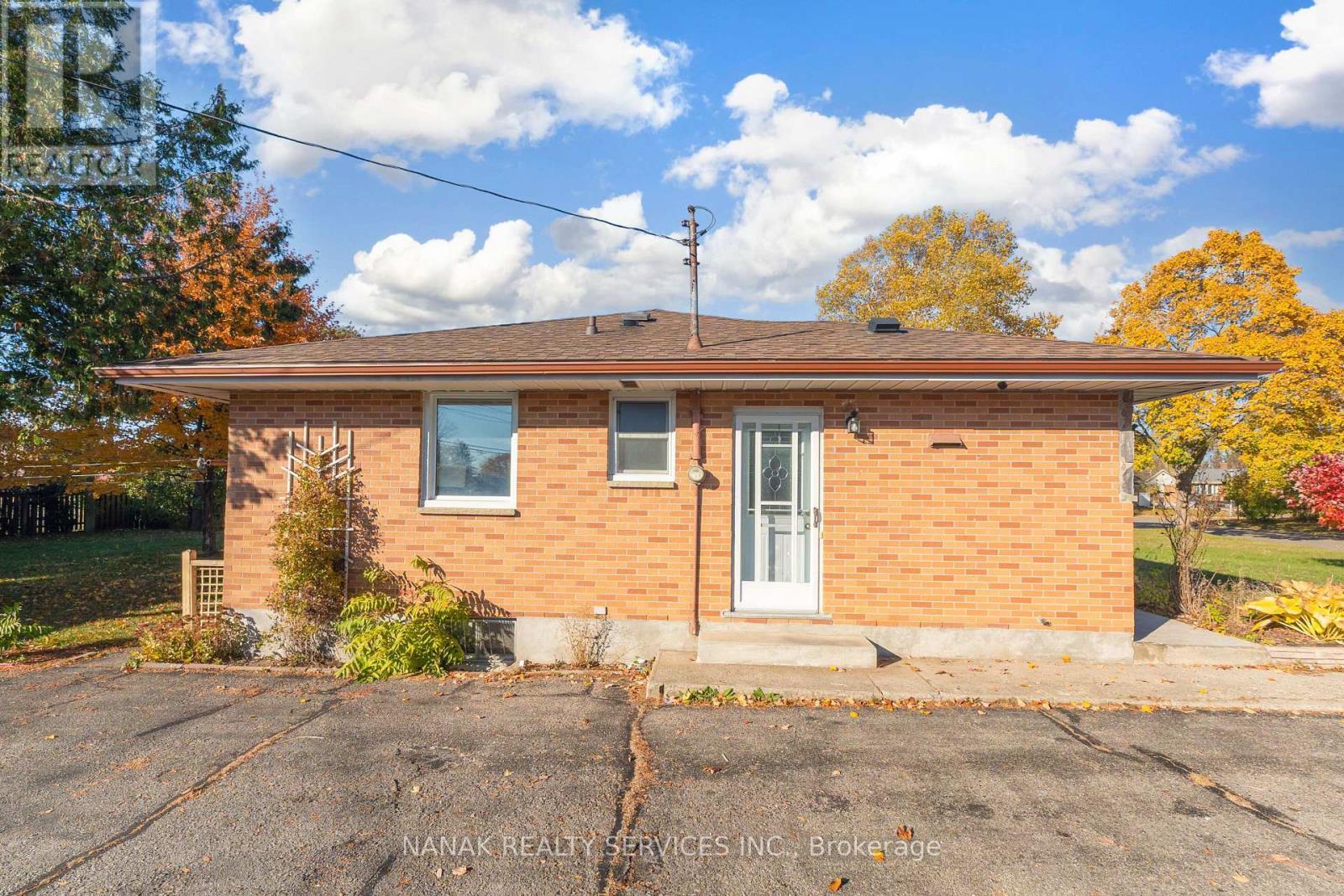 47 Jasper Crescent, London East, ON - Outdoor