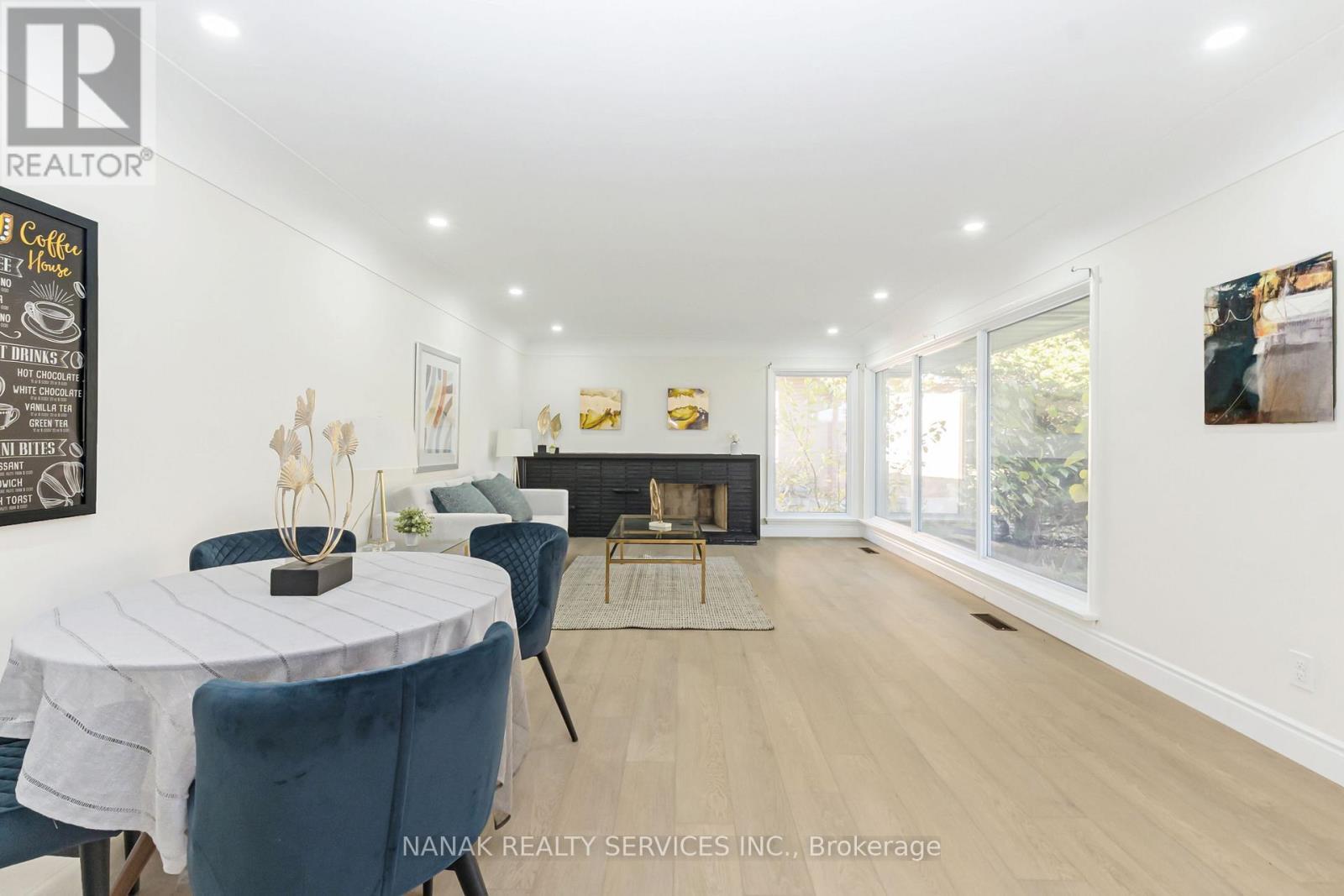 47 Jasper Crescent, London East, ON - Indoor With Fireplace