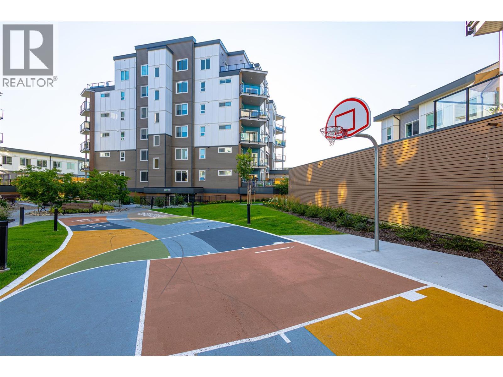 3630 Mission Springs Drive Unit# 306, Kelowna, BC - Outdoor