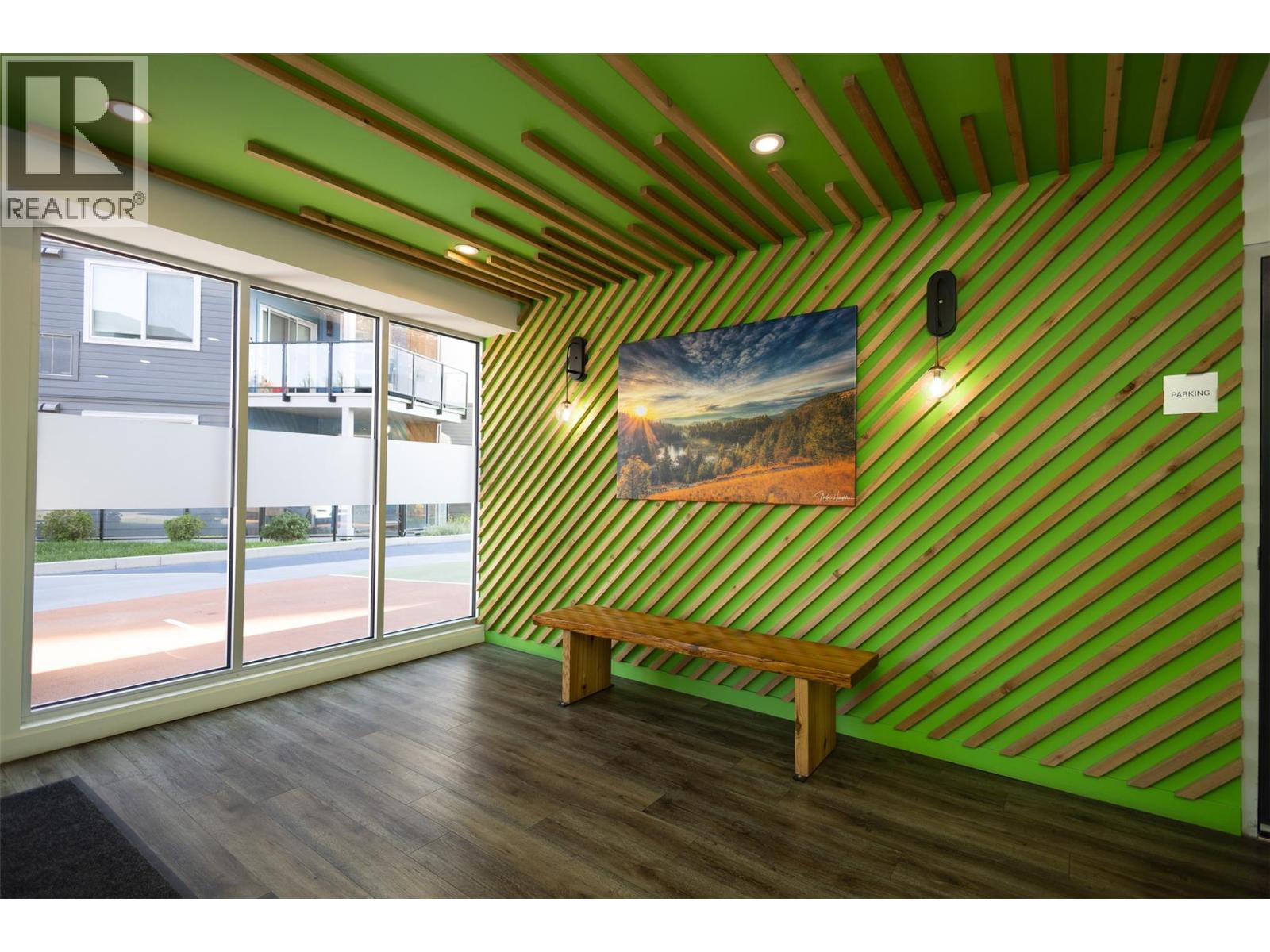 3630 Mission Springs Drive Unit# 306, Kelowna, BC - Indoor Photo Showing Other Room