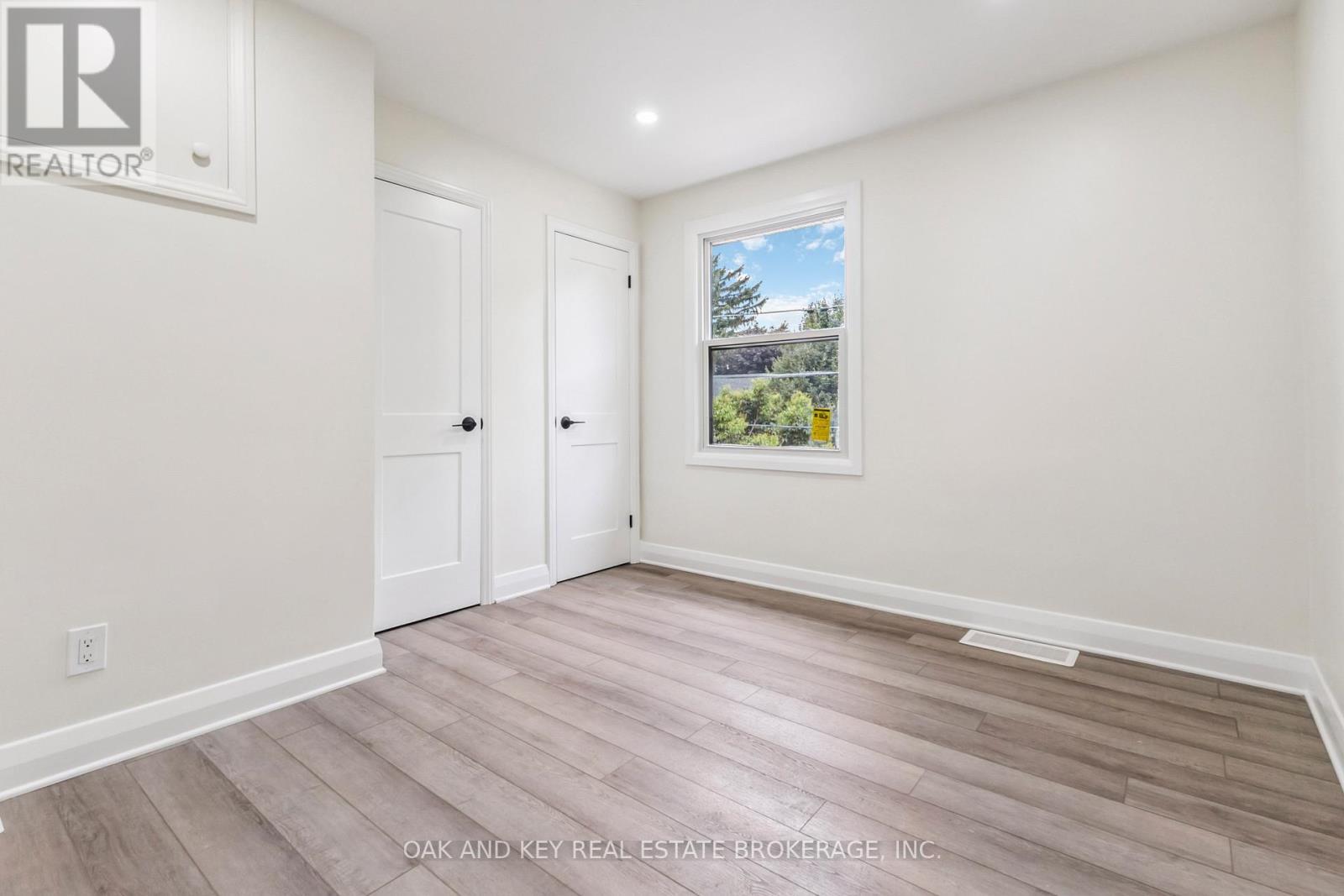 90 Jacqueline Street, London South (South I), ON - Indoor Photo Showing Other Room