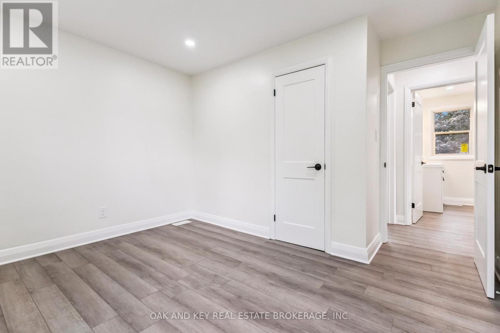 90 Jacqueline Street, London South (South I), ON - Indoor Photo Showing Other Room