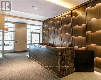 1205 - 8 Scollard Street, Toronto, ON - Indoor Photo Showing Other Room