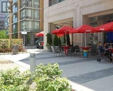 1205 - 8 Scollard Street, Toronto, ON - Outdoor