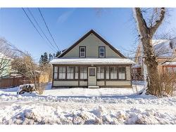 72 Salem ST Sackville, NB E4L 4J9