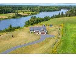 99 Walker RD Sackville, NB E4K 3K4