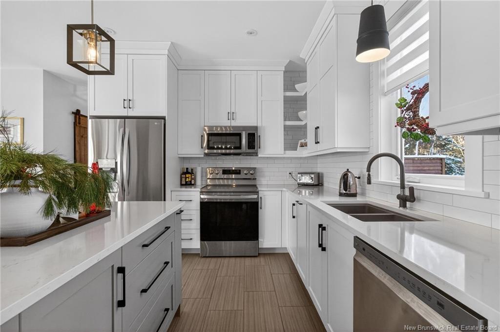 95 Waterfront Dr, Shediac River, NB