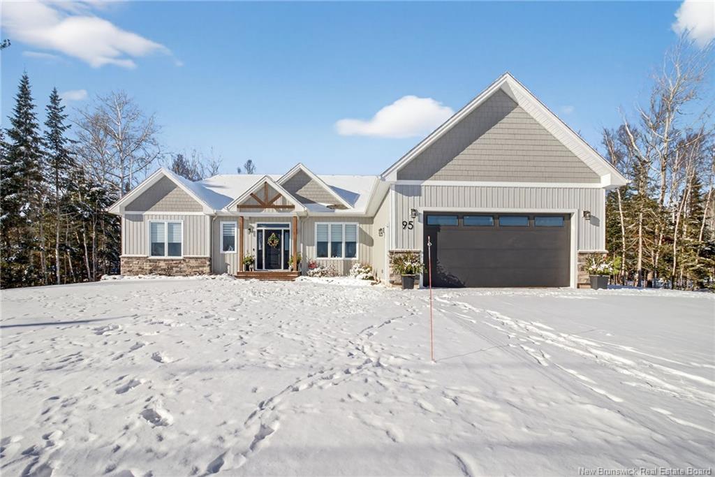 95 Waterfront Dr, Shediac River, NB