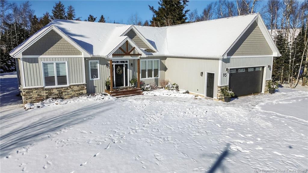 95 Waterfront Dr, Shediac River, NB