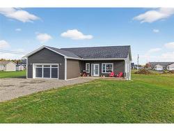 11 Riverside DR Petitcodiac, NB E4Z 0K7