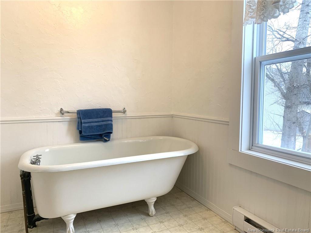 88 Cityview Ave, Fredericton, NB