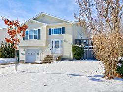 4 Watling CRES Oromocto, NB E2V 2M7