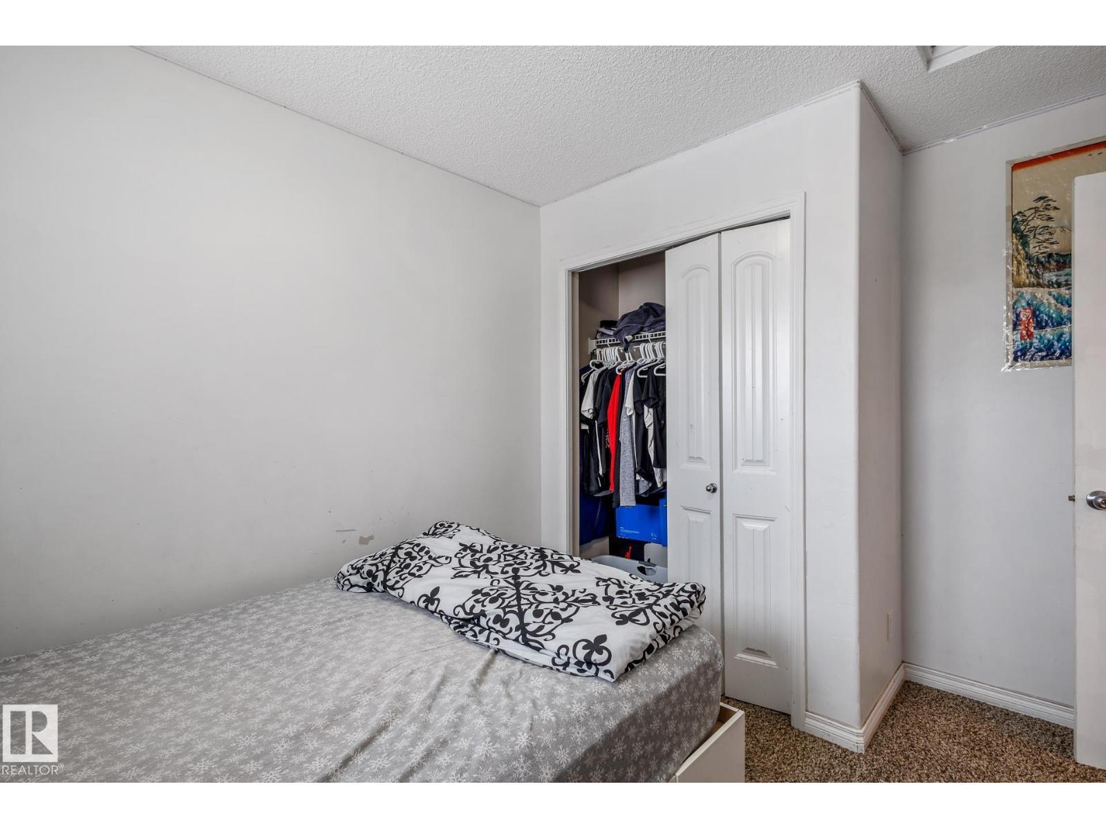 17116 121 St Nw, Edmonton, AB - Indoor Photo Showing Bedroom