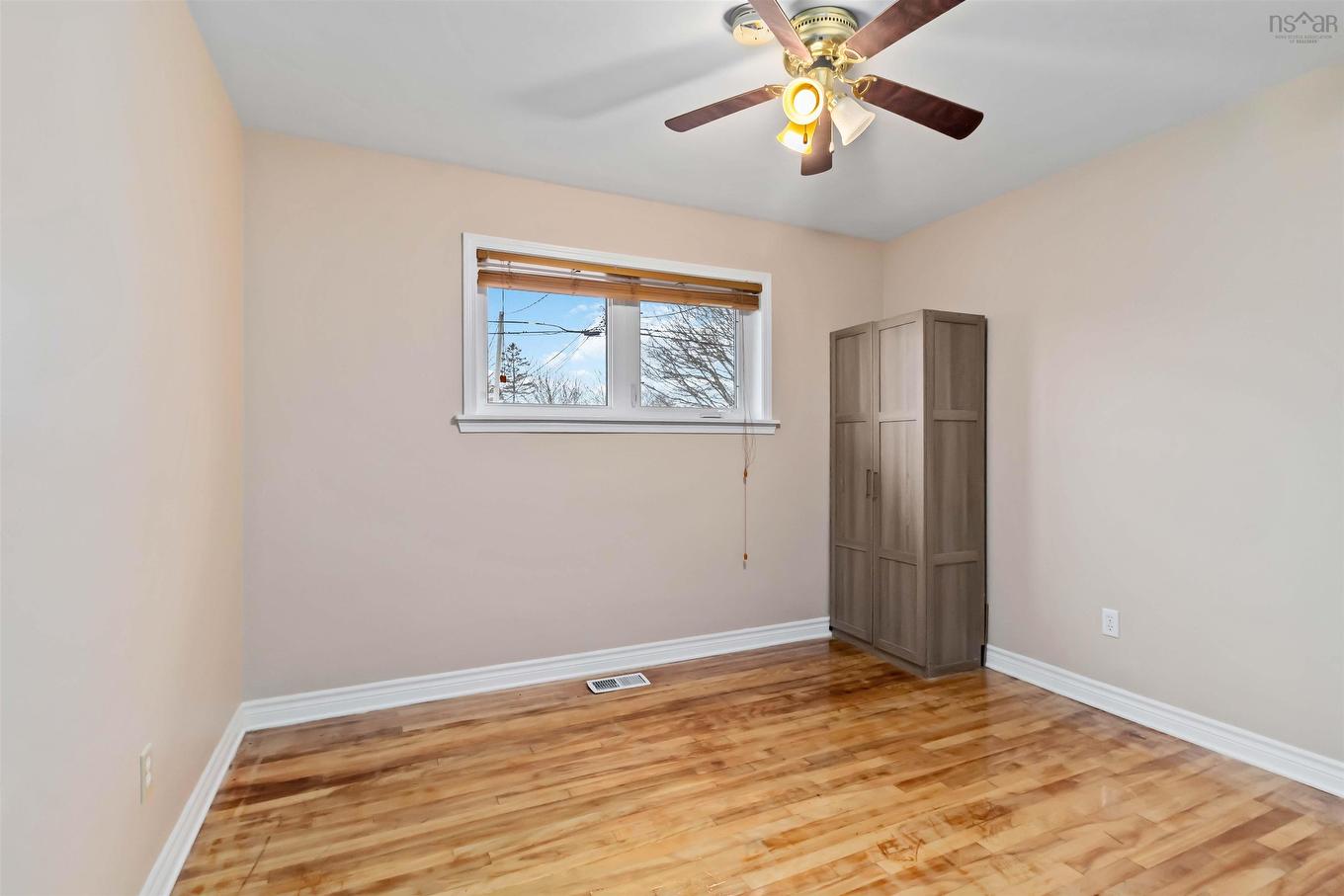 16 Pauline Crescent, Dartmouth, NS