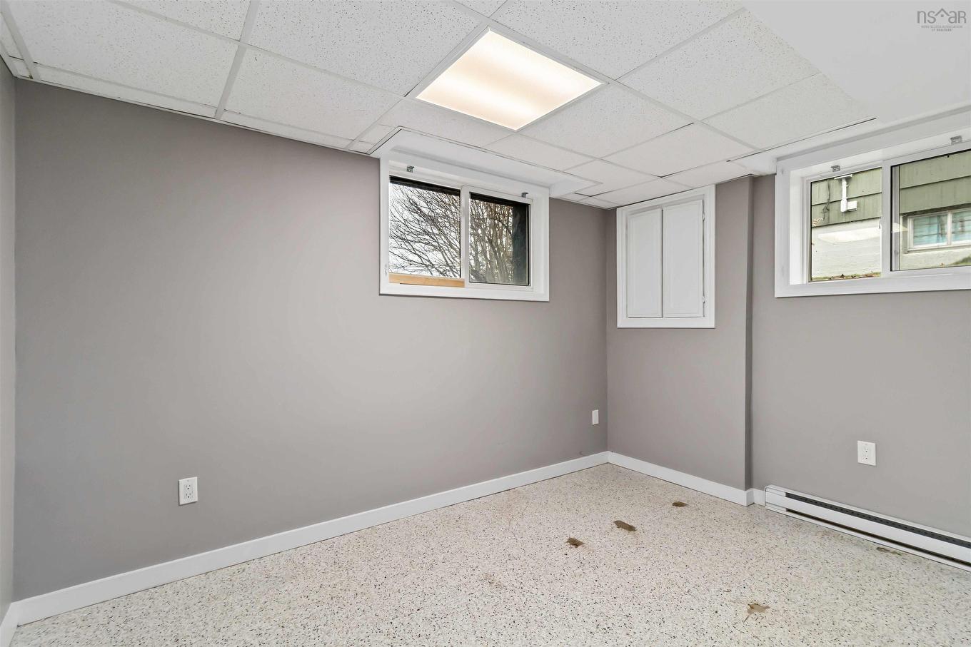 16 Pauline Crescent, Dartmouth, NS