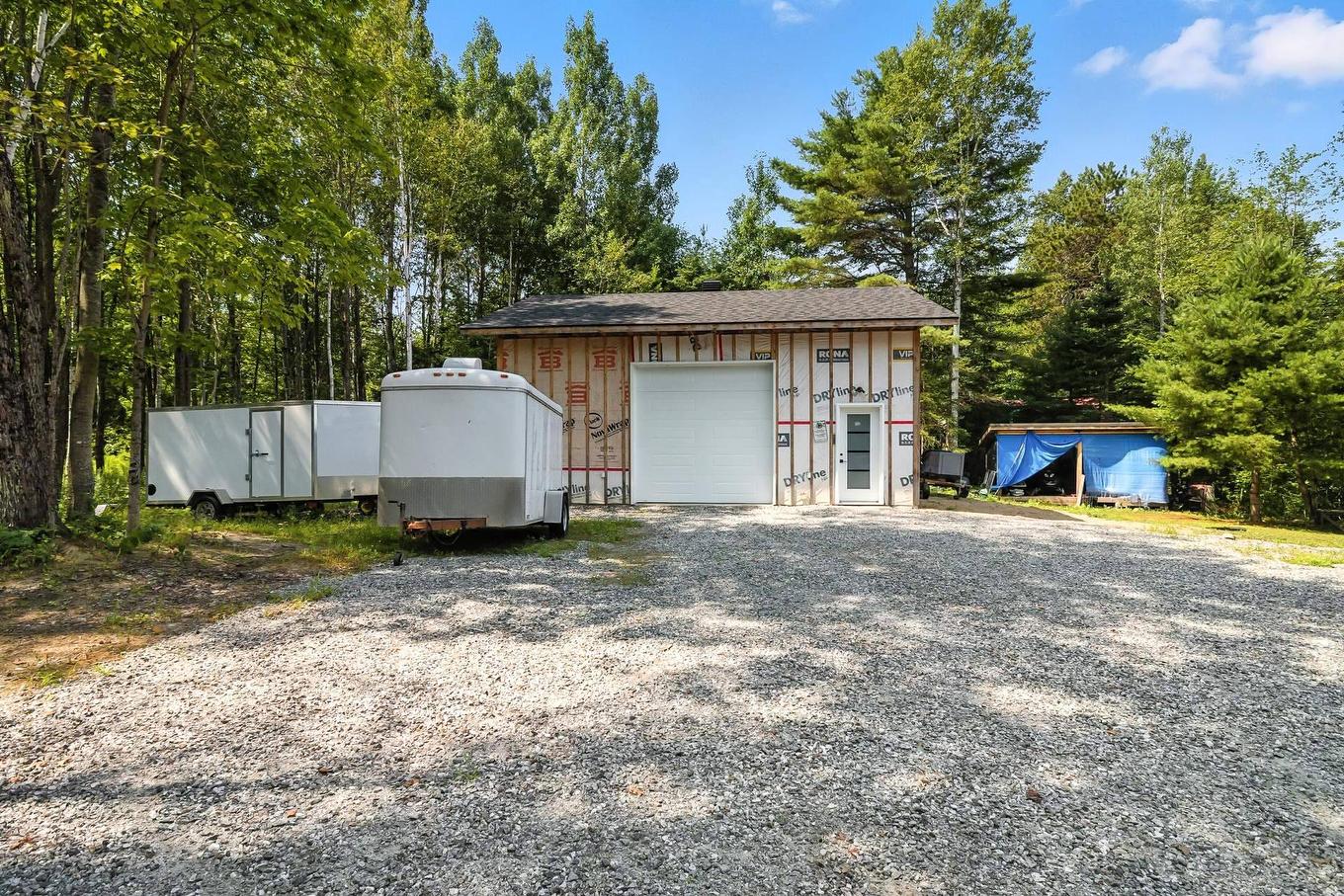 Garage - 90 Ch. Du Huard, Val-Des-Bois, QC - Outdoor
