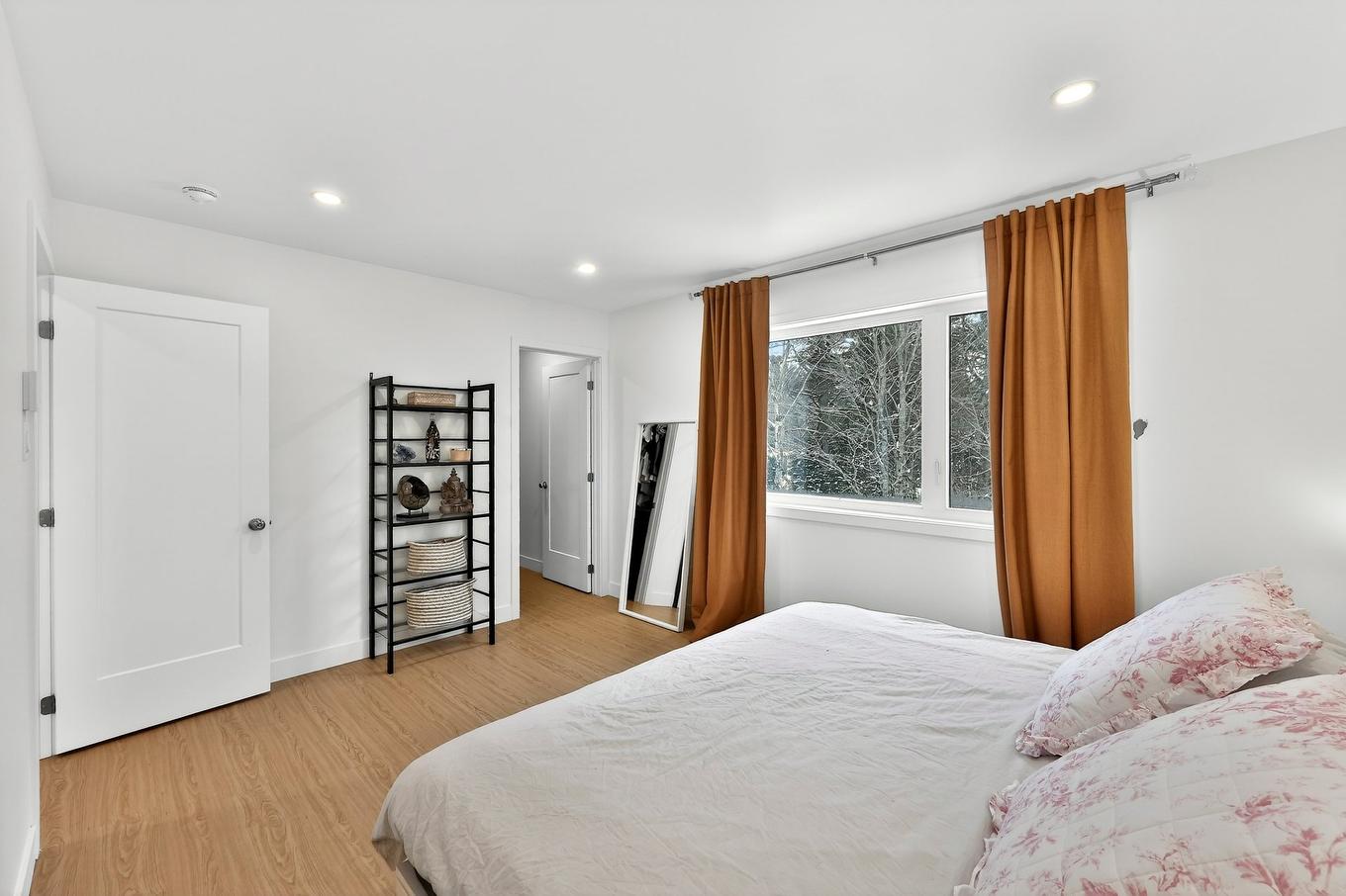Primary bedroom - 3928 Rue Montcalm, Rawdon, QC - Indoor Photo Showing Bedroom