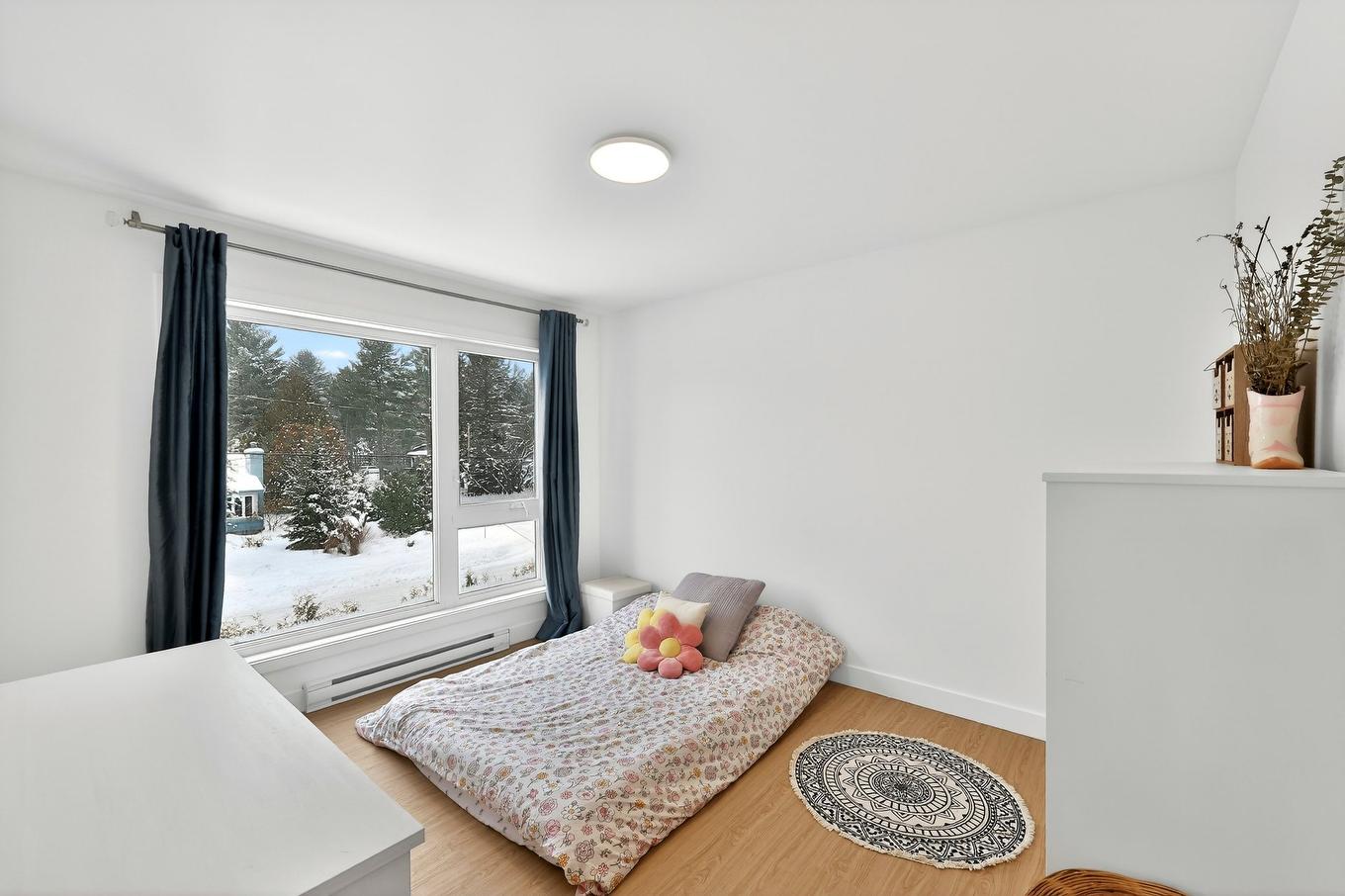 Bedroom - 3928 Rue Montcalm, Rawdon, QC - Indoor Photo Showing Bedroom