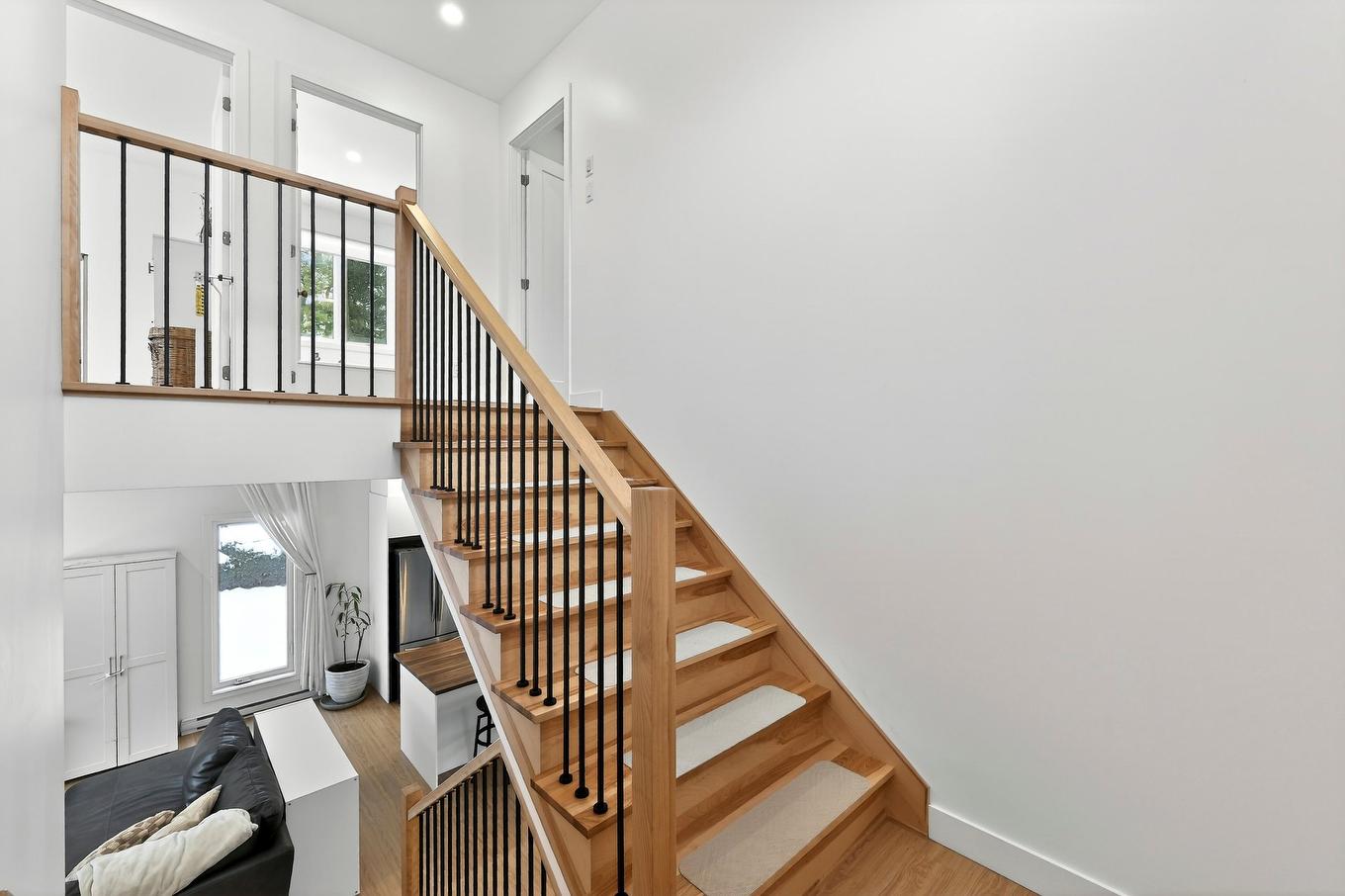 Hall - 3928 Rue Montcalm, Rawdon, QC - Indoor Photo Showing Other Room