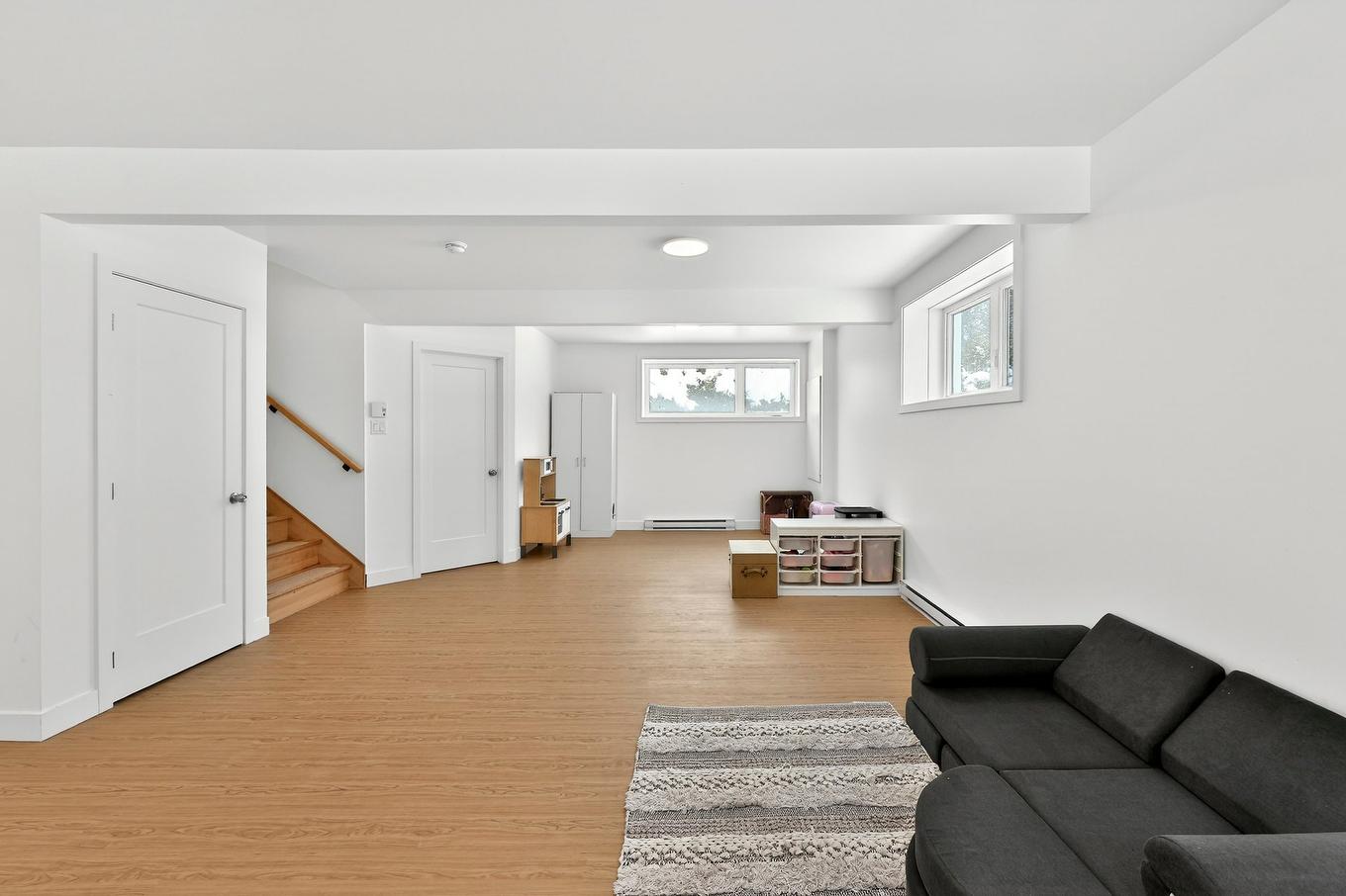 Family room - 3928 Rue Montcalm, Rawdon, QC - Indoor Photo Showing Living Room