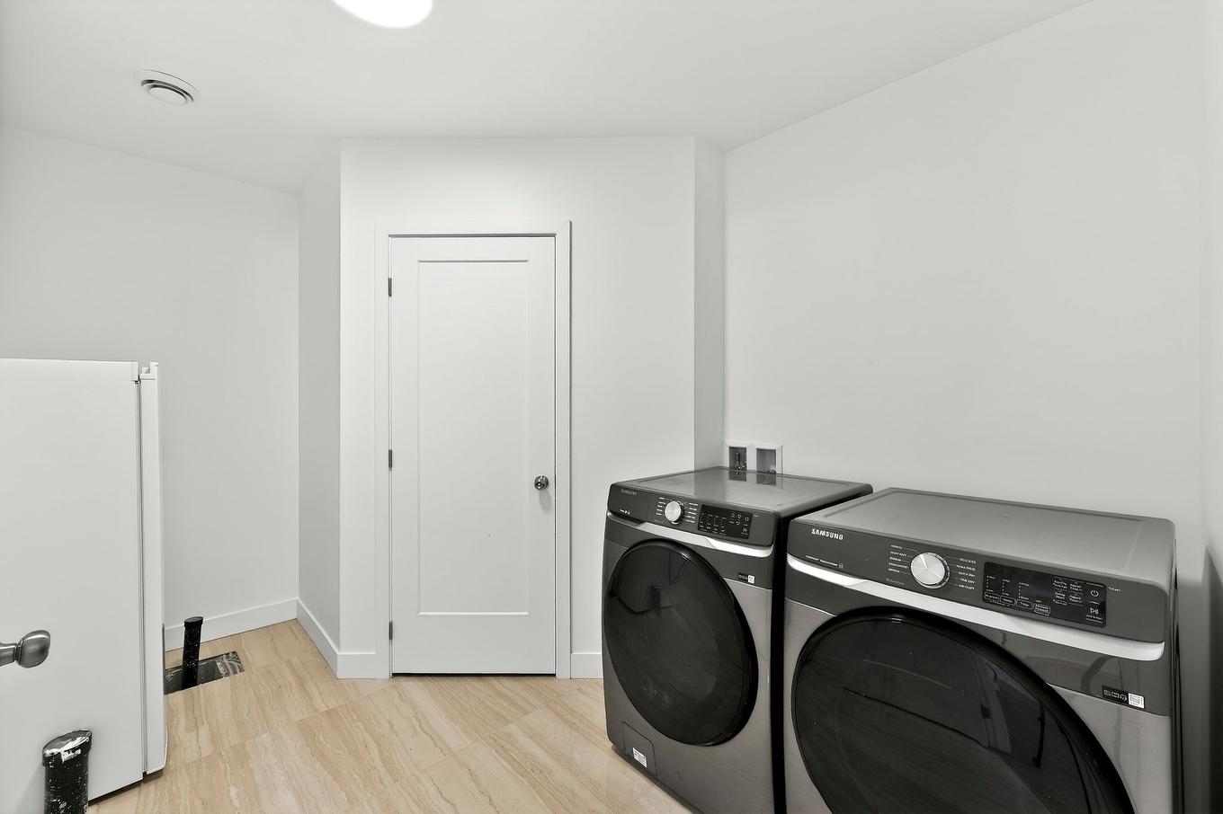 Bathroom - 3928 Rue Montcalm, Rawdon, QC - Indoor Photo Showing Laundry Room