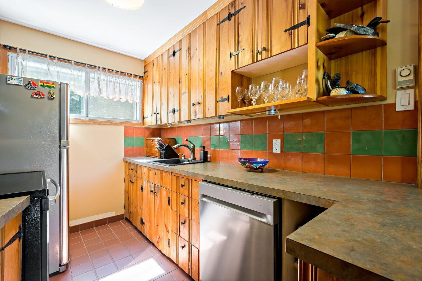 Kitchen - 894 Ch. Du Lac-Chaud, La Macaza, QC - Indoor Photo Showing Kitchen