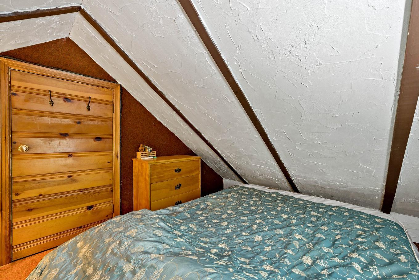 Mezzanine - 894 Ch. Du Lac-Chaud, La Macaza, QC - Indoor Photo Showing Bedroom