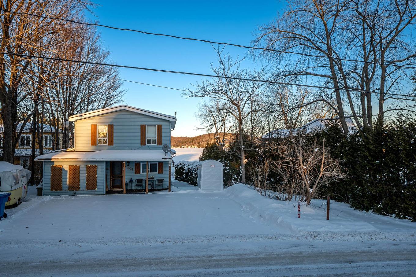 Vue sur l'eau - 1605 Rue Roy, Prévost, QC - Outdoor