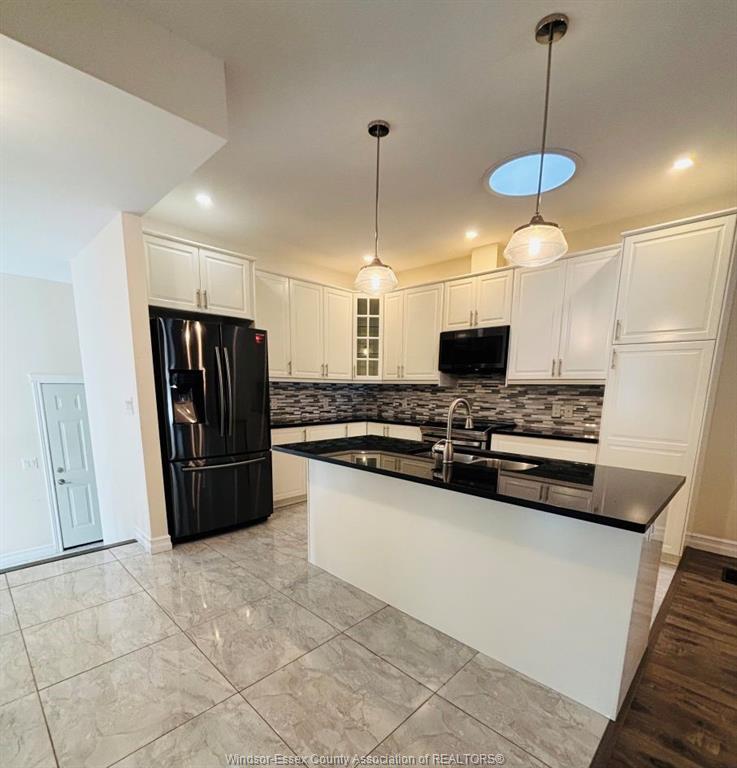 21 Babkirk Lane, Leamington, ON