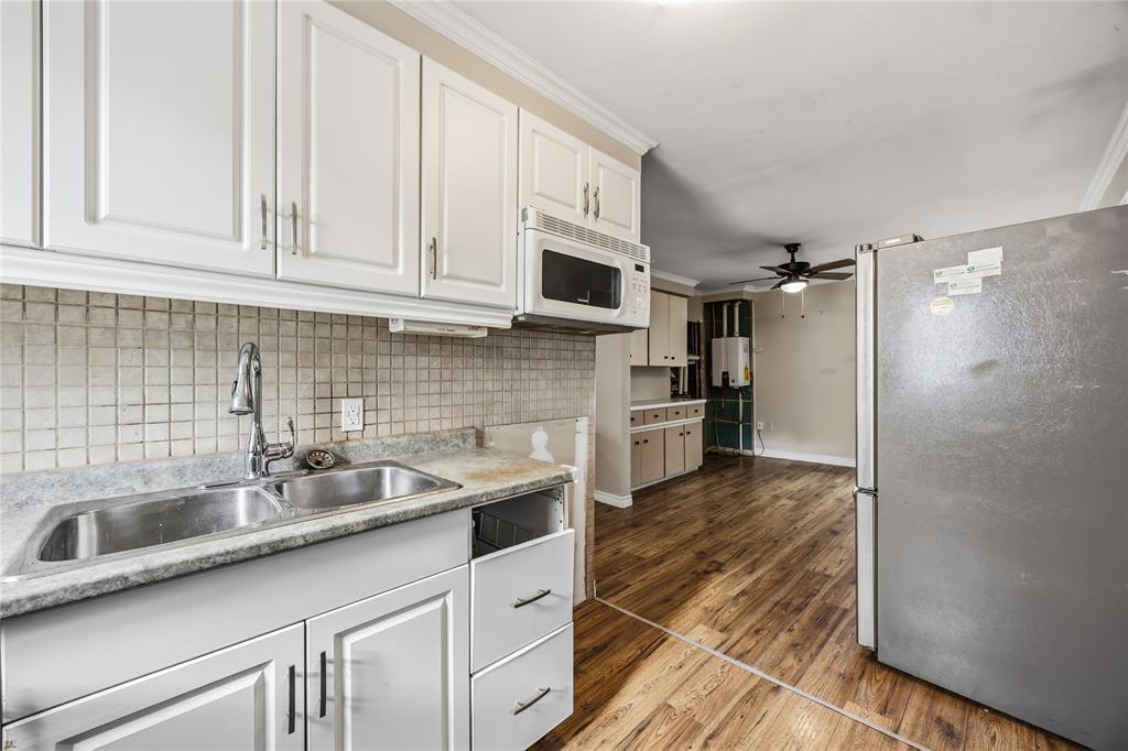 418 Stuart Street, Sarnia, ON