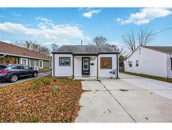 418 STUART Street Sarnia, ON N7T 3C1